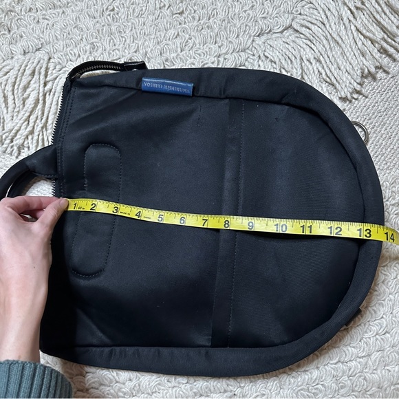 YOSHIKI HISHINUMA vintage black neoprene scuba zippered handbag - Picture 13 of 15